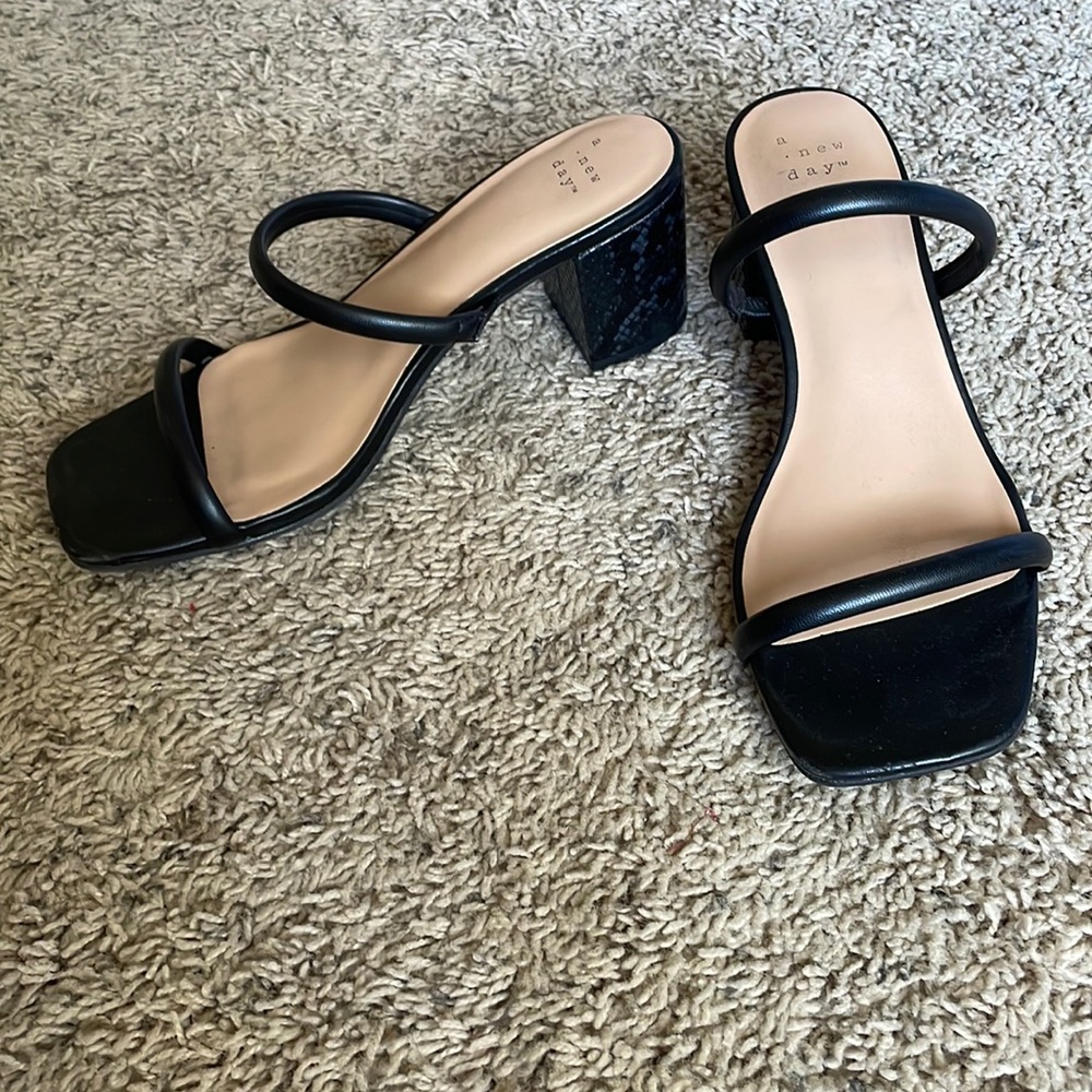 Woman’s black heel- sandals BRAND NEW